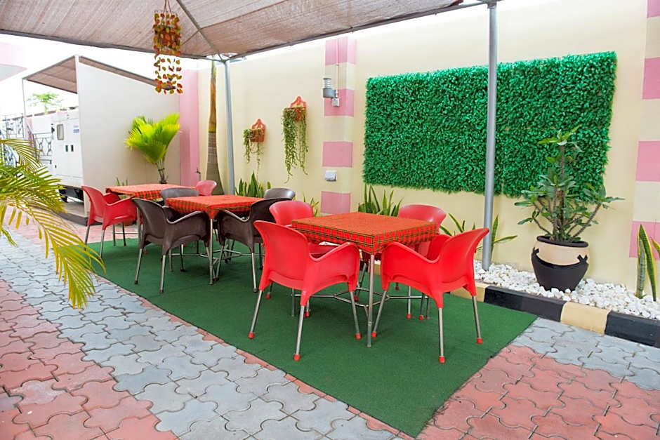 Airport Transit Lodges