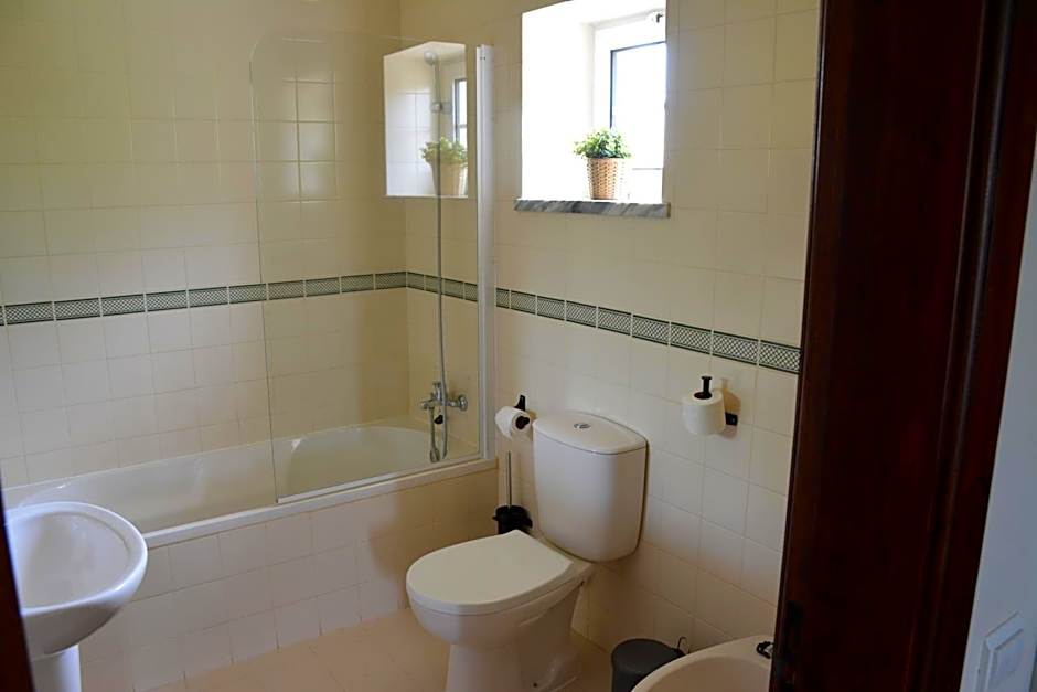 Quinta do Rio Alva and Glamping Lodges