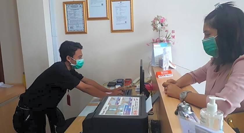 Gold Line Guest House