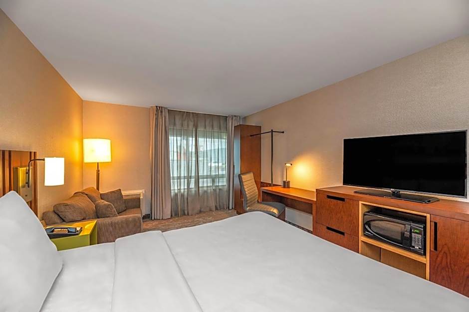 Comfort Inn Airport Winnipeg