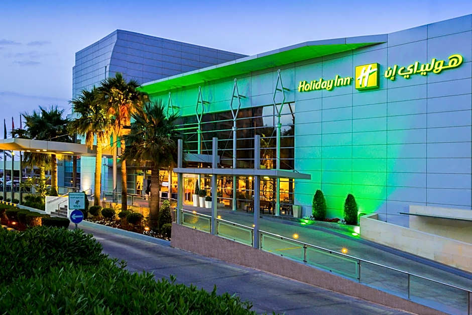 Holiday Inn - Suites Kuwait Salmiya by IHG