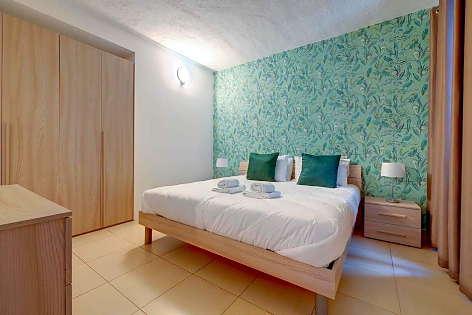 Sliema Tigne Suites