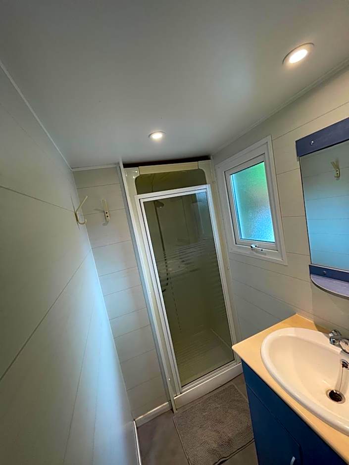 Bungalow 2/4 personnes dans résidence Hôtelière