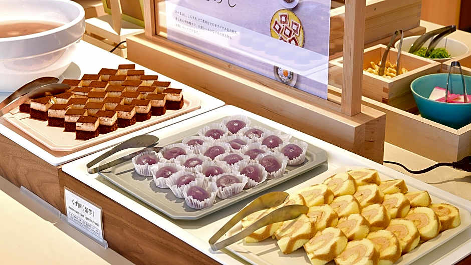 Vessel Inn Sakae Ekimae