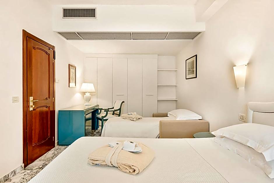 President Hotel