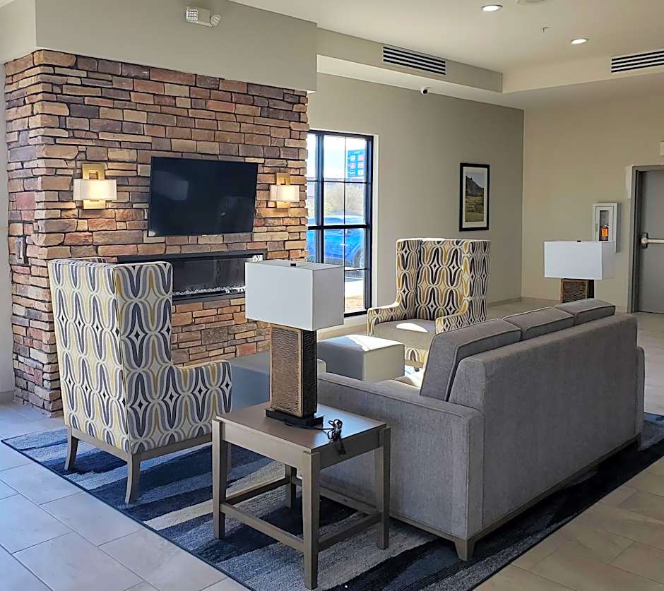 Comfort Suites Scottsdale Talking Stick Entertainment District