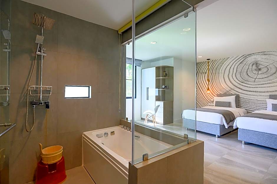 Benviar Tonson Residence