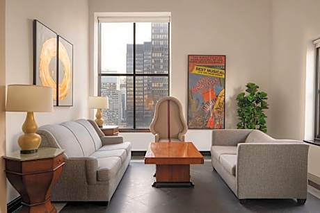 Duplex, 2 Bedrooms, City View (1 King Bed, 2 Queen Beds and 1 Queen Sofa Bed)