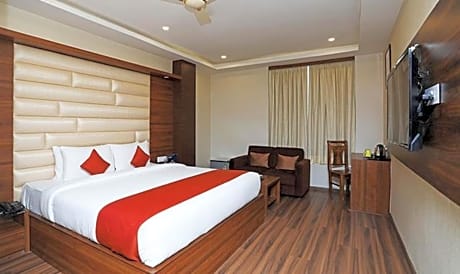 FabHotel Prime Stayotel