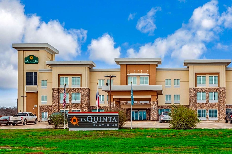 La Quinta Inn & Suites by Wyndham Luling