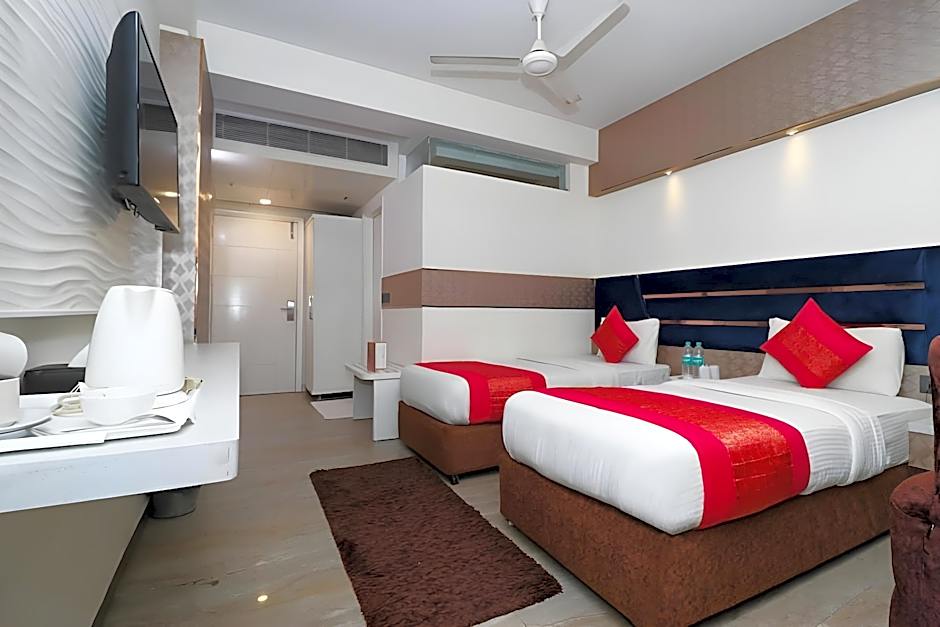 Hotel Krishna Plaza Just Near New Delhi Station And Connaught Place By M S Hospitality