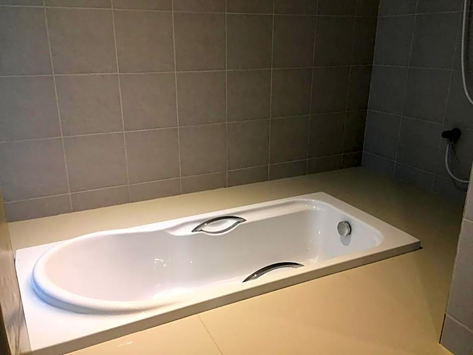 Cousin Koh Kho Khao Beach