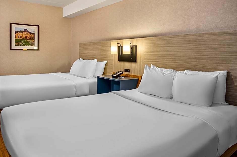Comfort Inn Laval