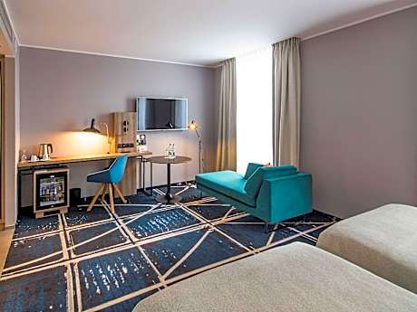 Privilege Room with 2 Single Beds