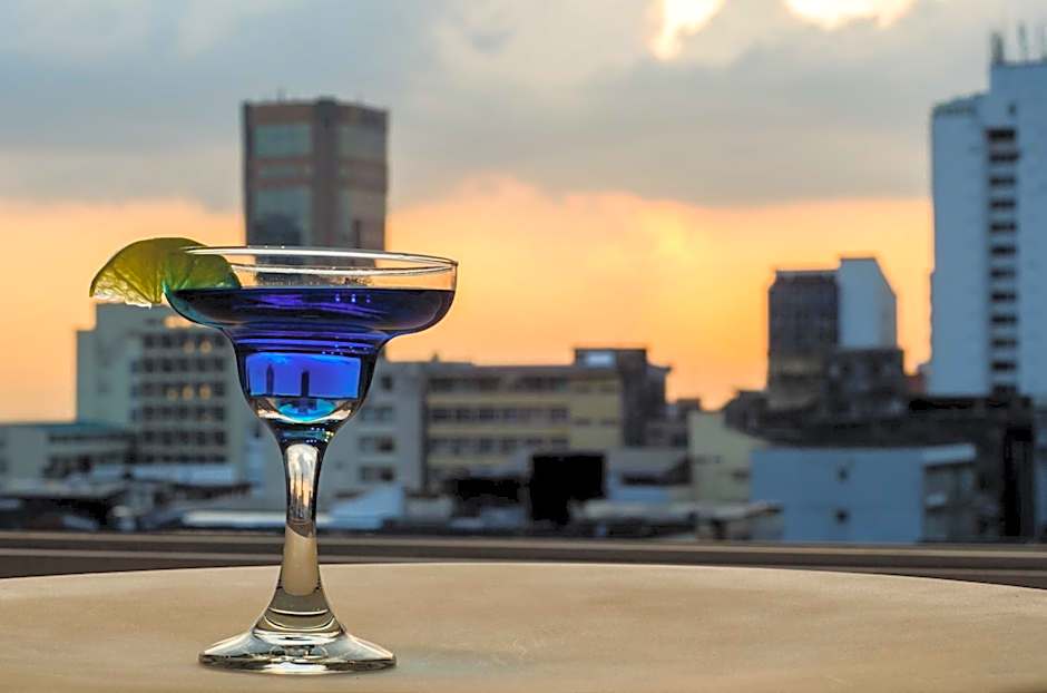 Luma Plaza Hotel