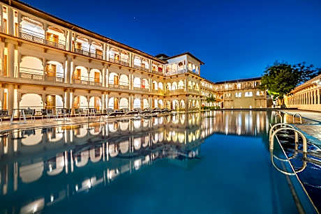 Holiday Resort & Spa (A Unit of S. Poddar Group)