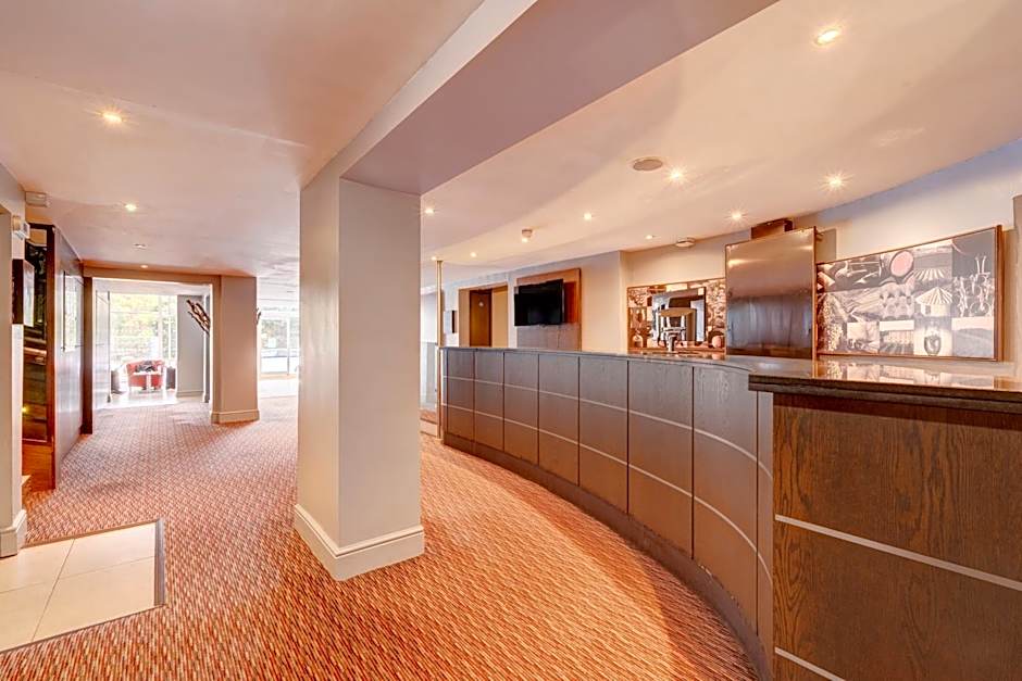 Manchester Airport Stanley Hotel by Belvilla