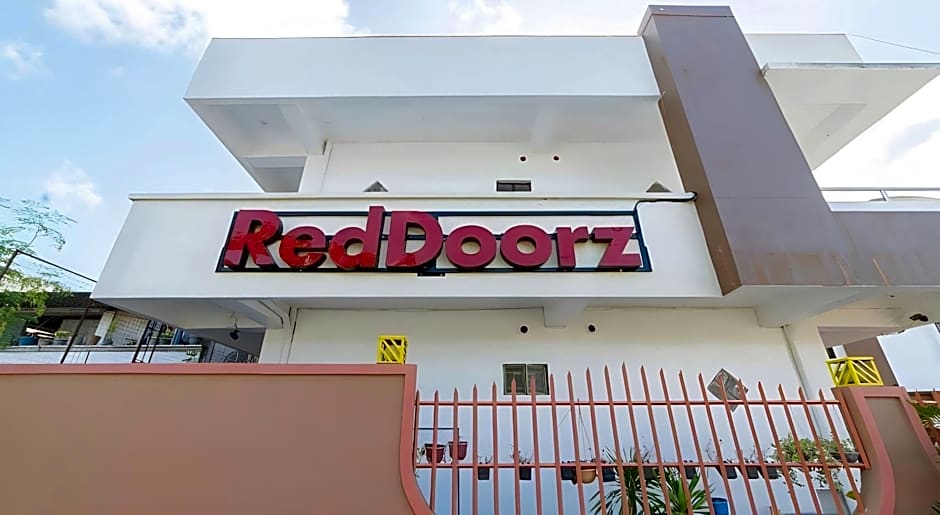 RedDoorz @ Pag Asa Rawis Legazpi