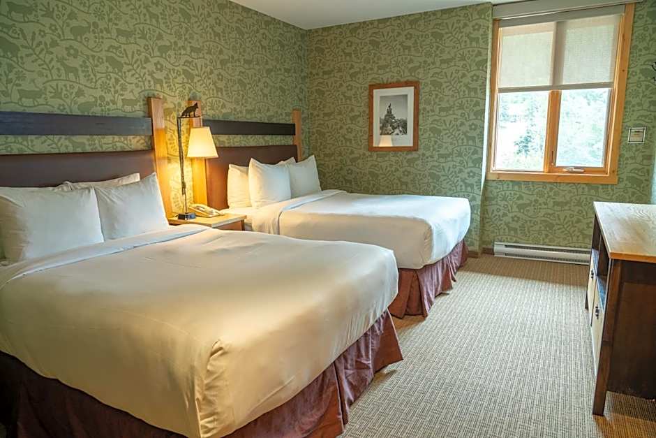 Fox Hotel And Suites