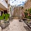 Hotel Colonial Zaci by GuruHotel