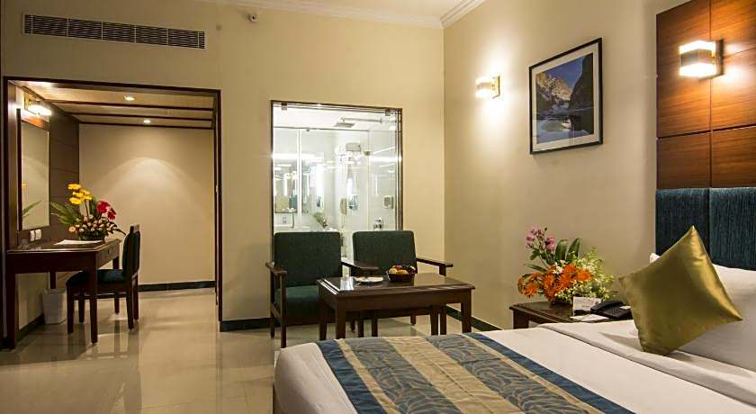 Shenbaga Hotel & Convention Centre