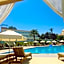 Adelais Bay Hotel