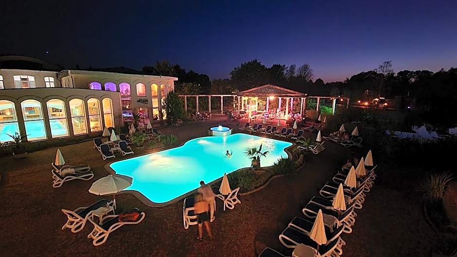 Hotel Azzun Orient SPA&Wellness