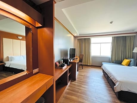 Deluxe Single Non-Smoking