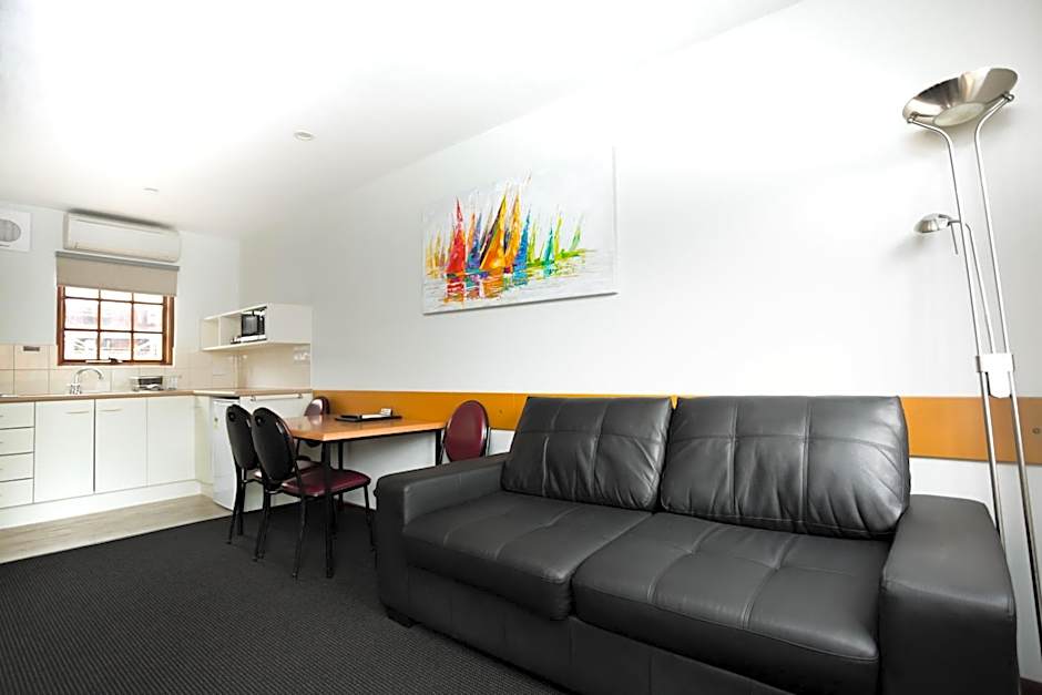 Bay Hotel Apartments