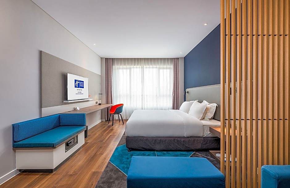 Holiday Inn Express Dongyang Hengdian By IHG