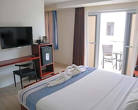 King Room with Balcony