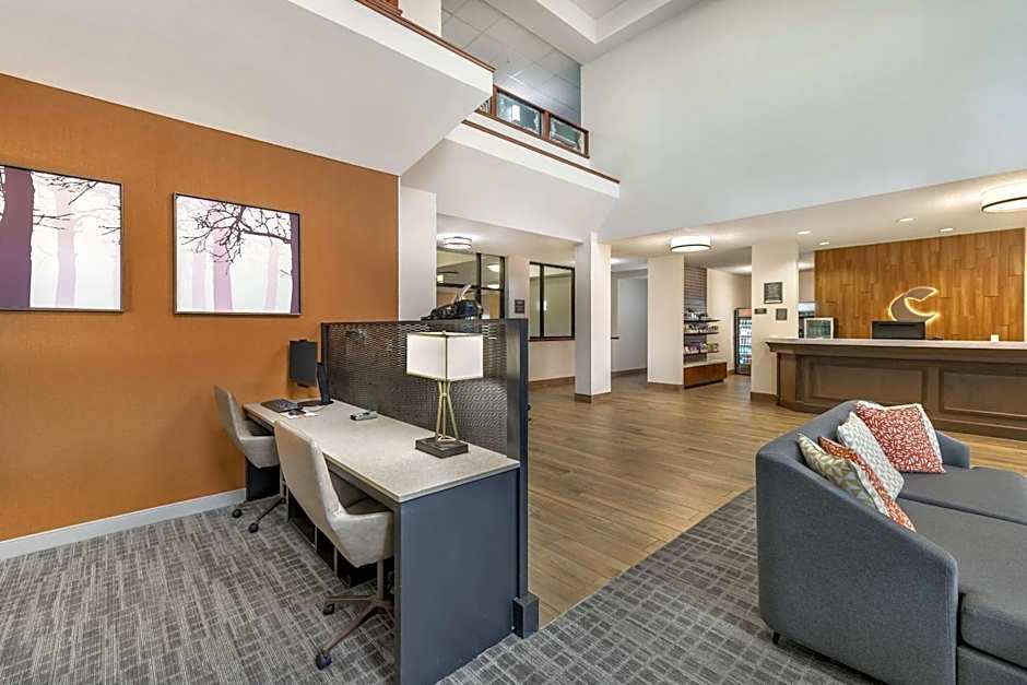 Comfort Suites Redmond Airport