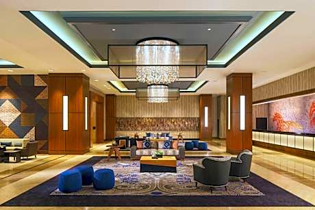 Renaissance by Marriott Dallas Addison Hotel