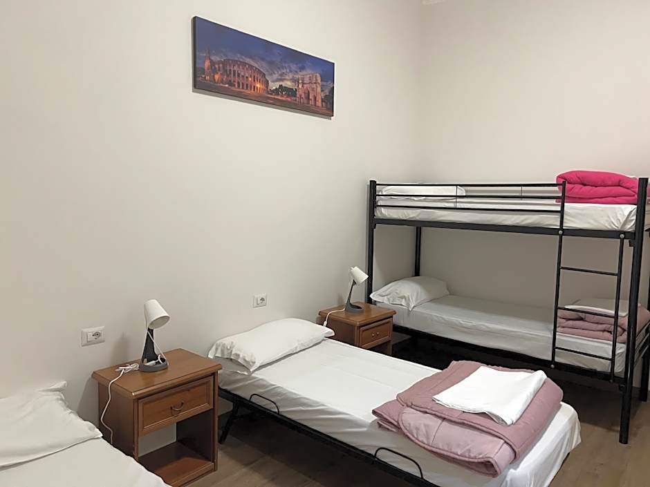 Freedom Traveller Hostel