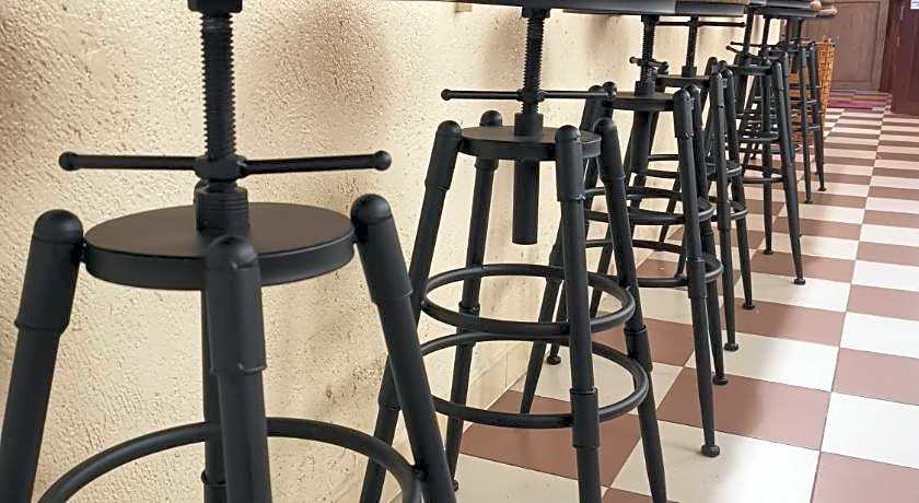 Sojourn Beds and Cafe