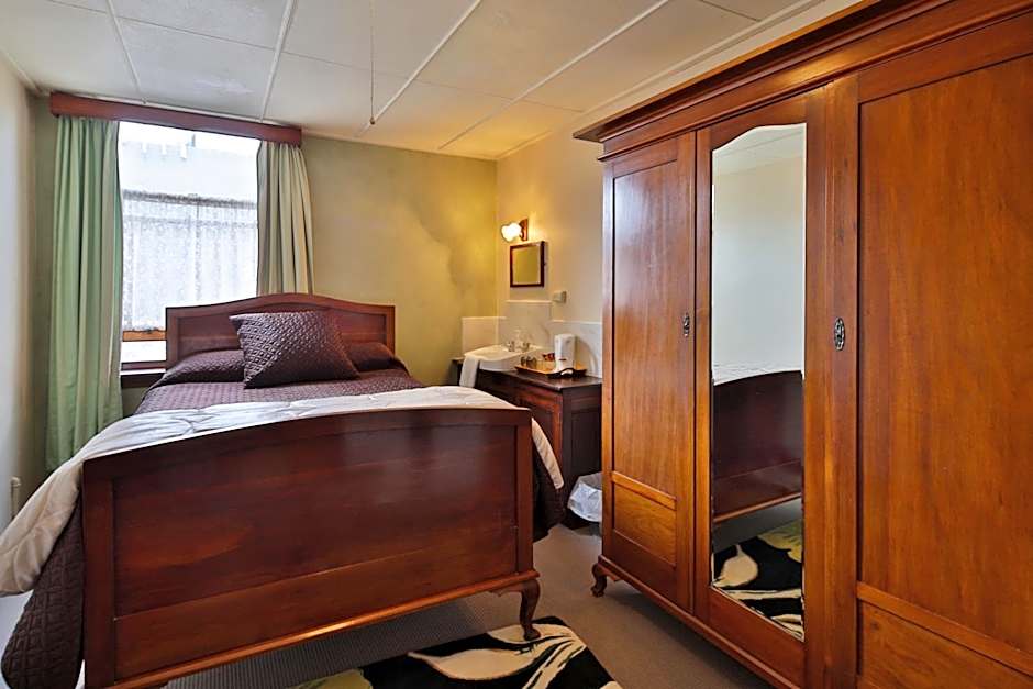 Astor Private Hotel