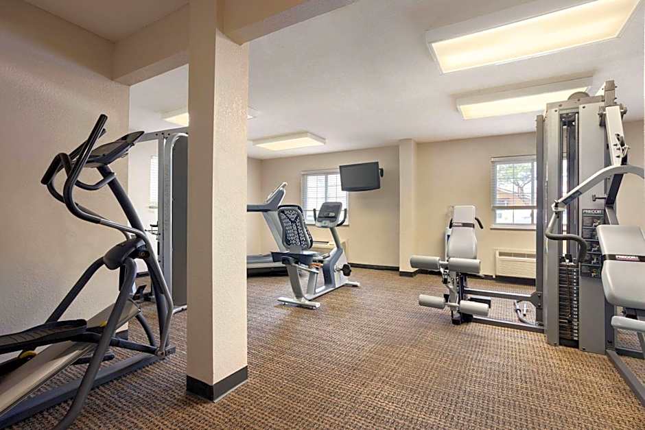 Baymont by Wyndham Kansas City KU Medical Center