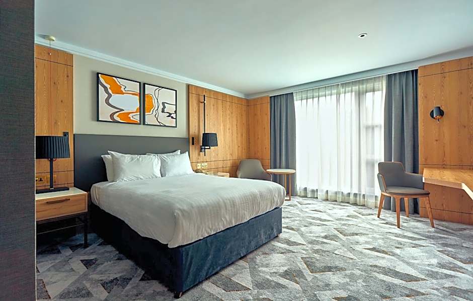 Crowne Plaza Marlow By IHG