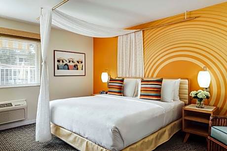 King Room with Resort View