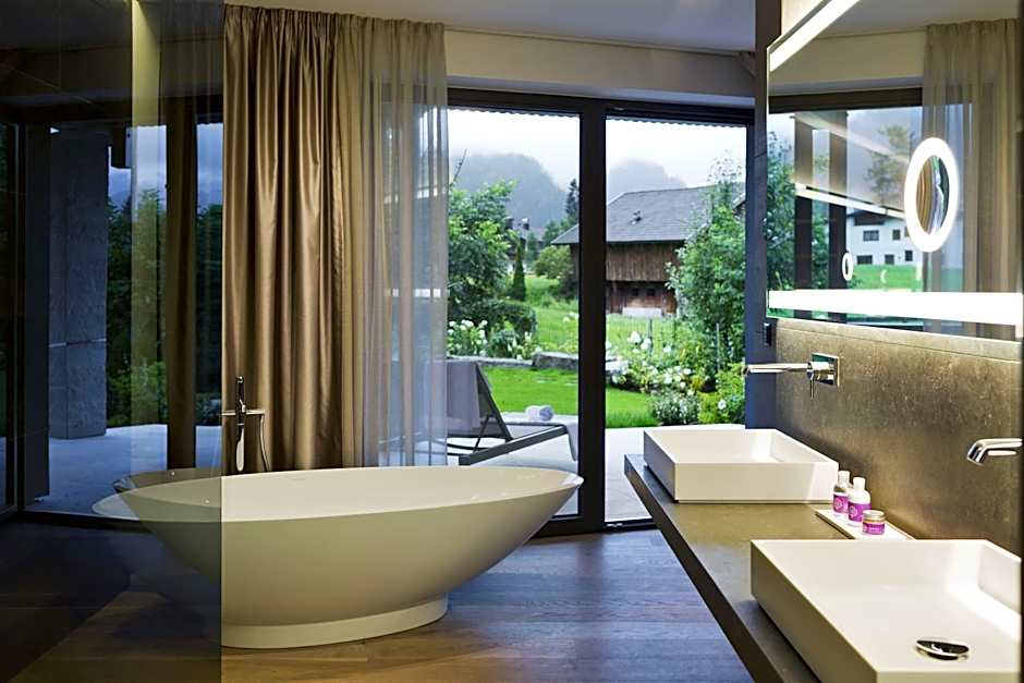 ElisabethHotel Premium Private Retreat- Adults only