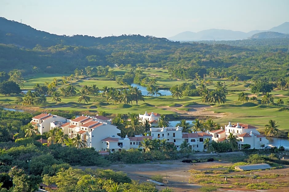 Park Royal Beach Ixtapa - All Inclusive