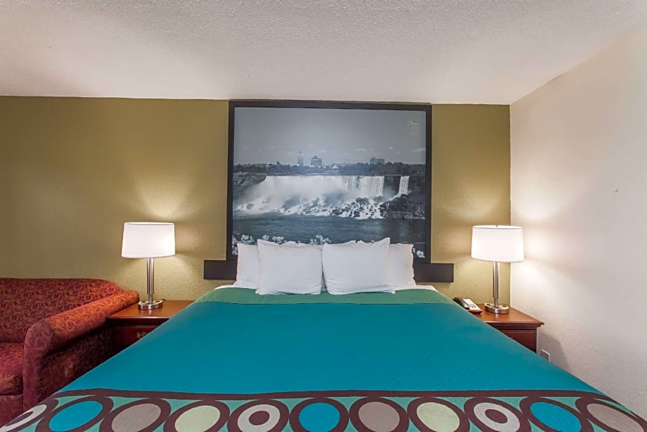 Spark by Hilton Hamburg