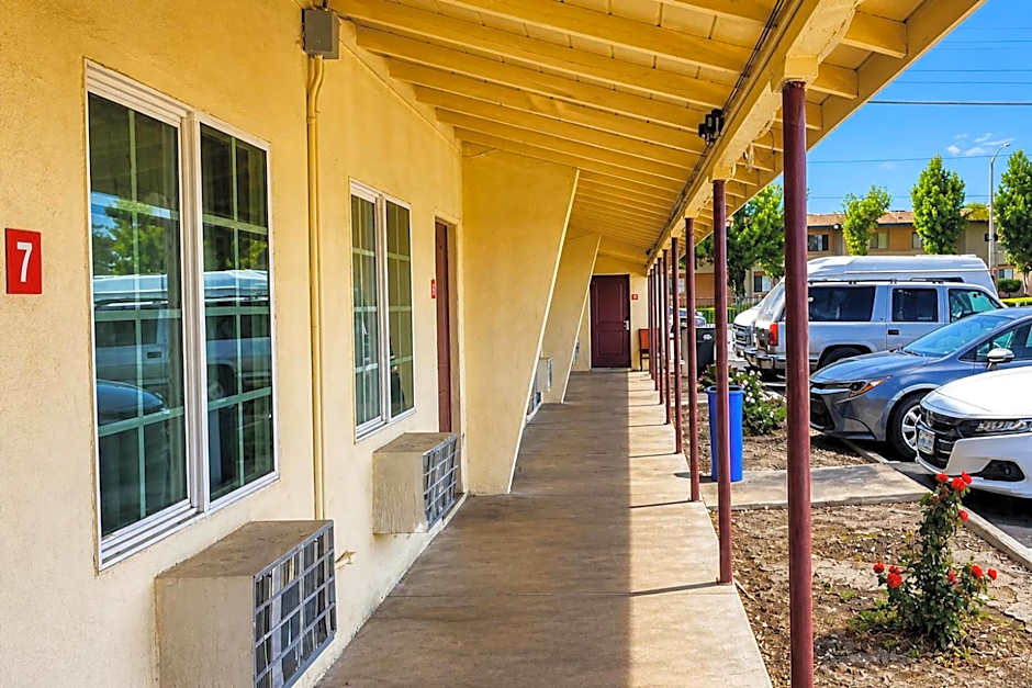 Sai Park Motel