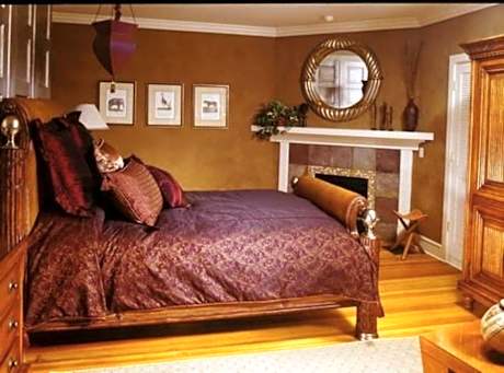 Hidden Garden Cottages & Suites