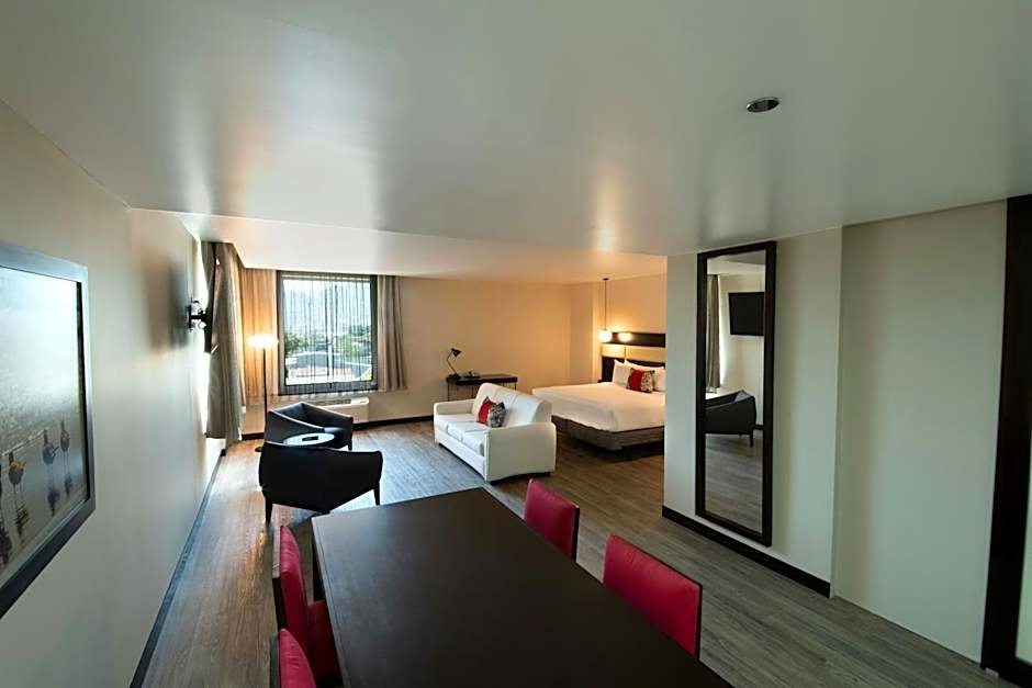Four Points by Sheraton San Jose Sabana