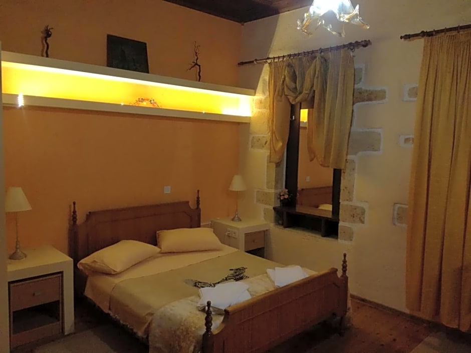 Pazinos Village Studios