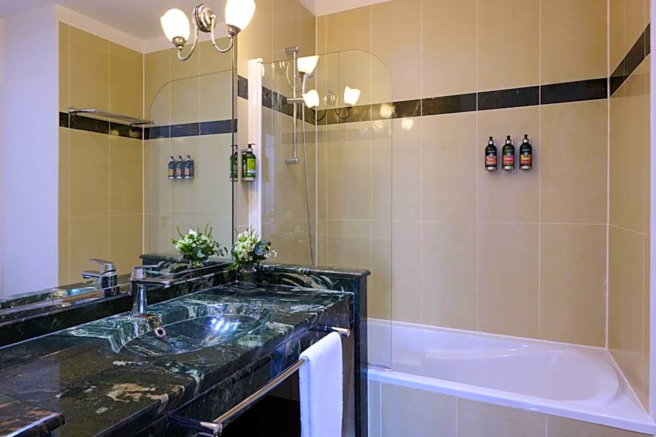 Fraser Suites Le Claridge Champs-Elysees