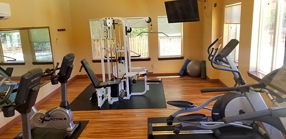Best Western Plus Greenwell Inn