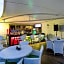 Maxonehotels At Bukit Jimbaran
