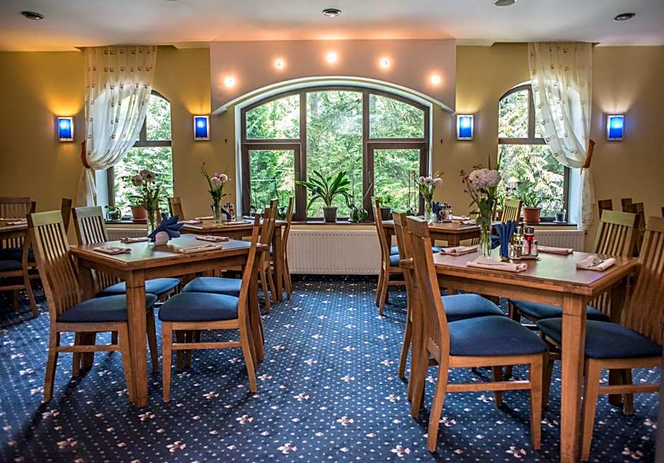 Hotel Marami